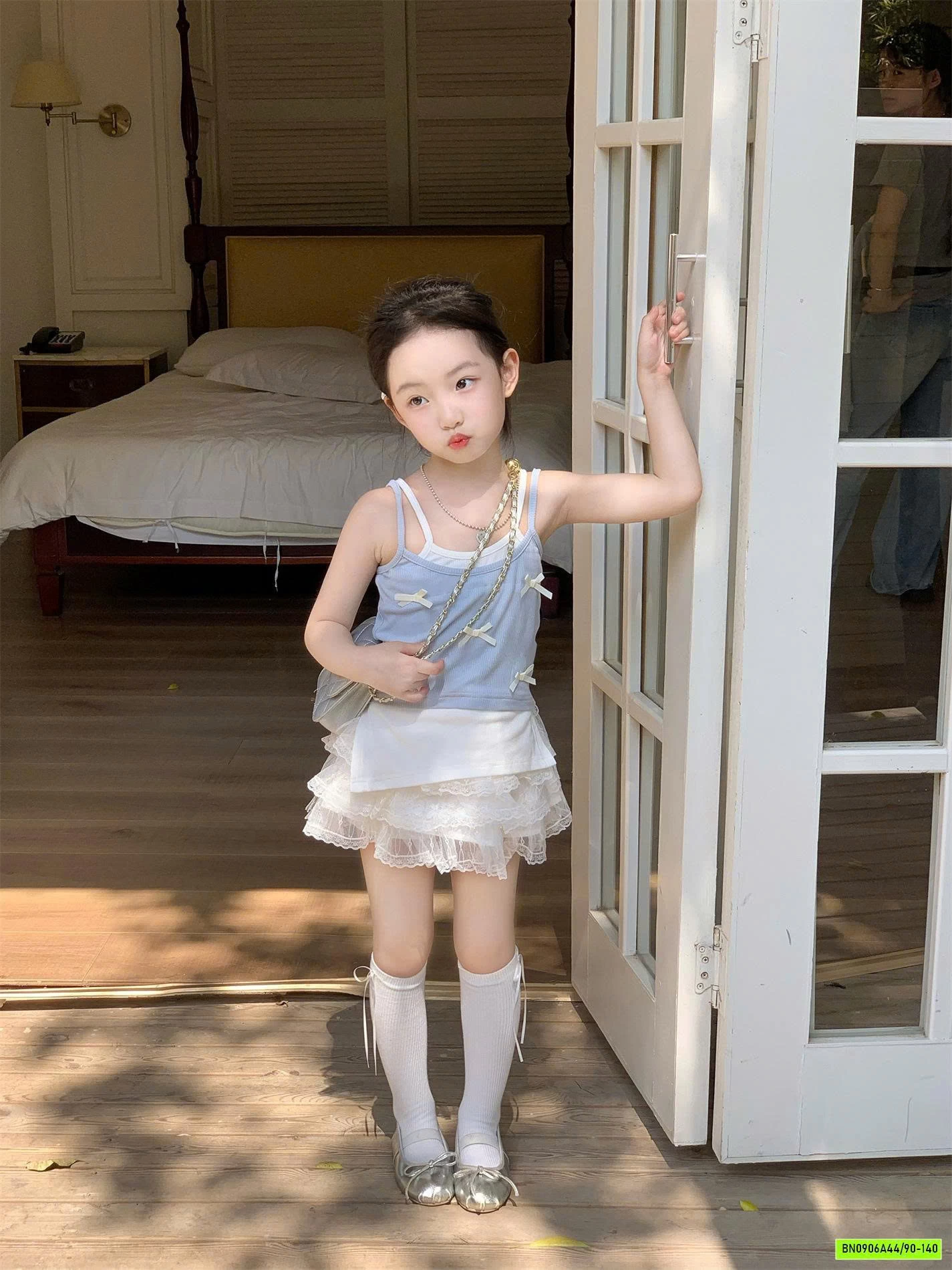 ÁO 2 DÂY NƠ MIX CV REN TRẮNG