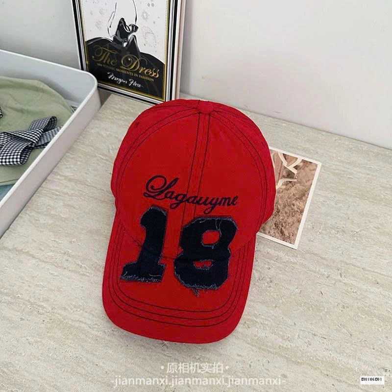 MŨ LƯỠI TRAI SỐ 18