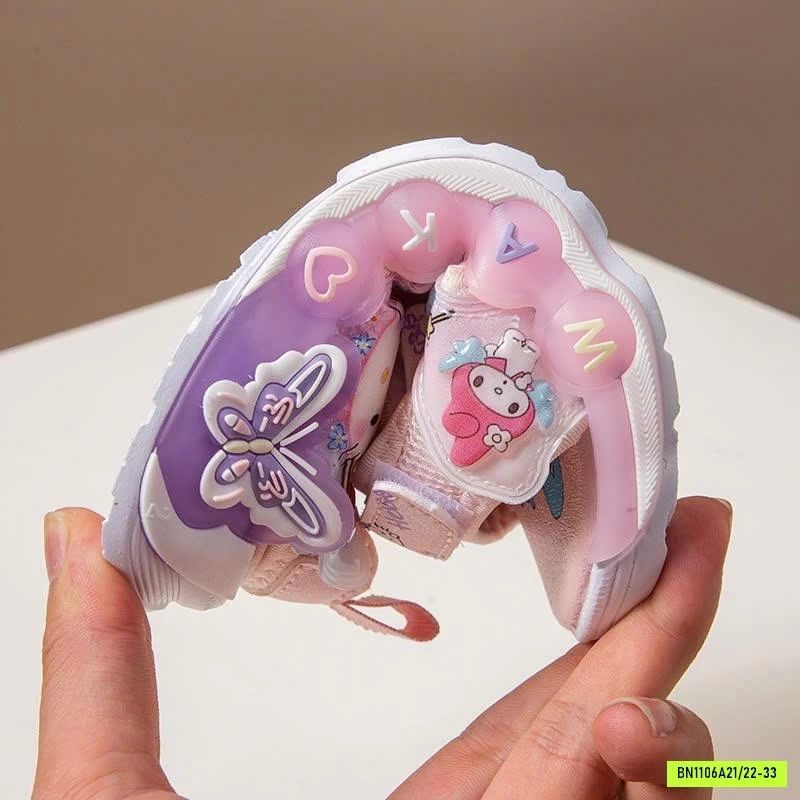 SANDAL KUROMI GẮN ĐÈN