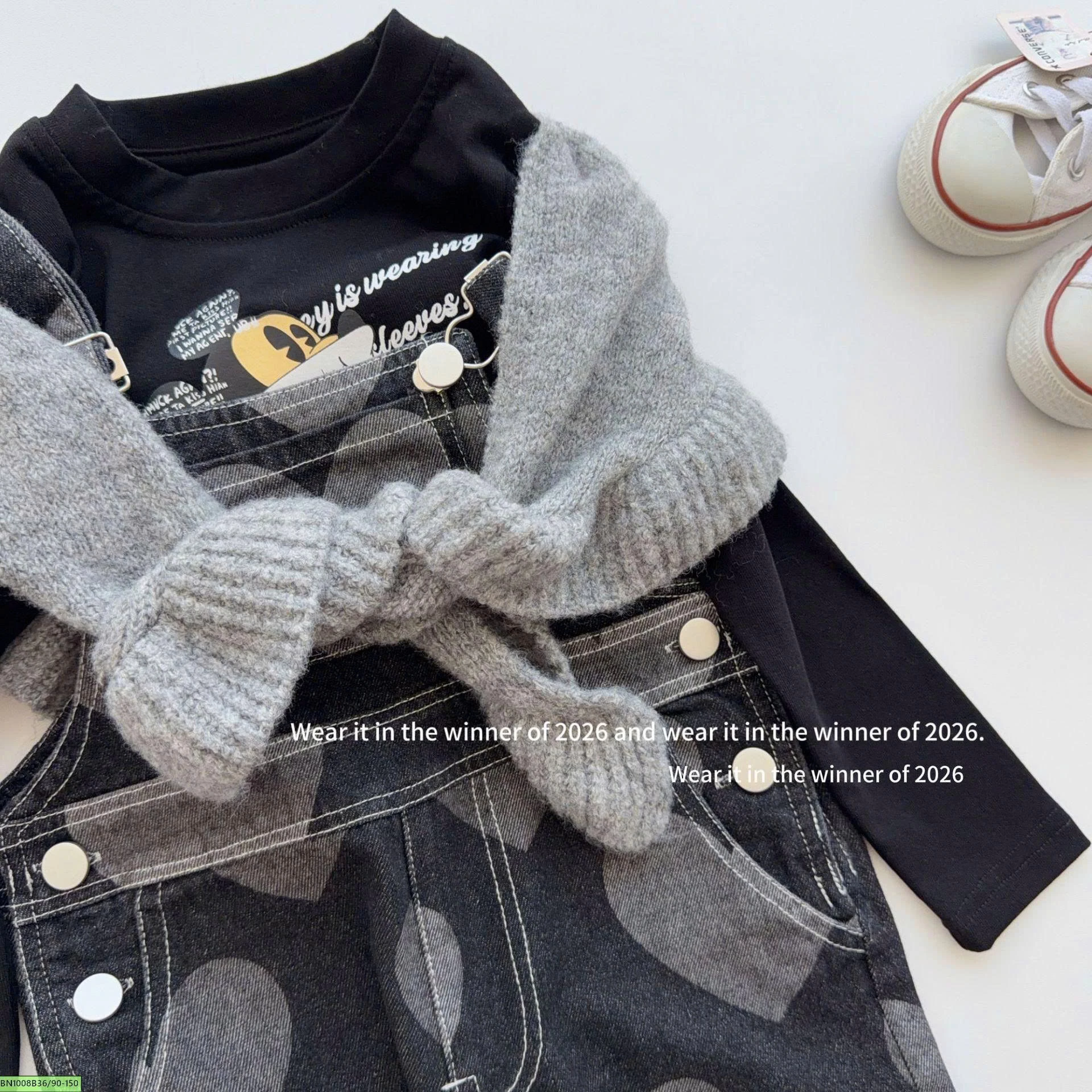 QUẦN YẾM JEAN TRÁI TYM T&Qkids