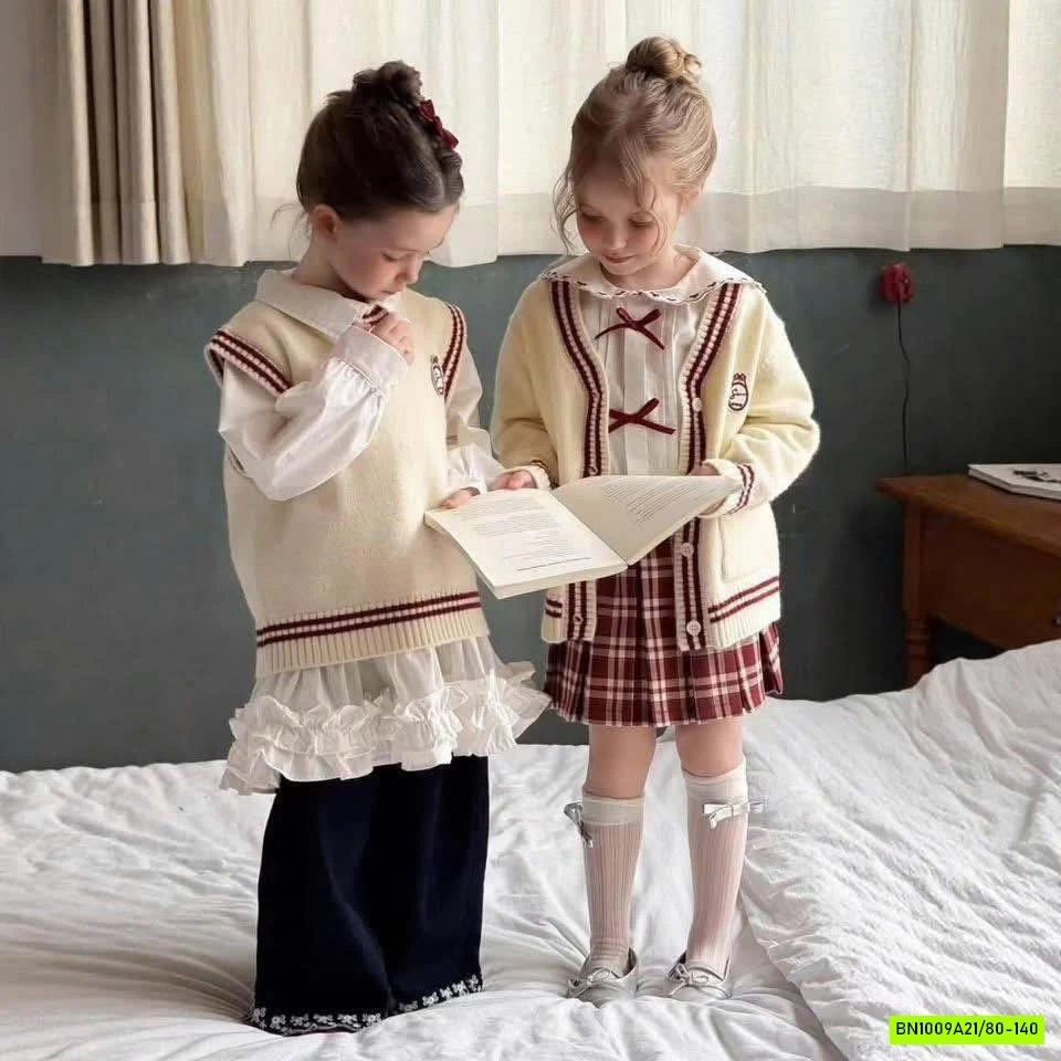 SÉT NỮ SINH TRẮNG ĐỎ CHERRYOCO