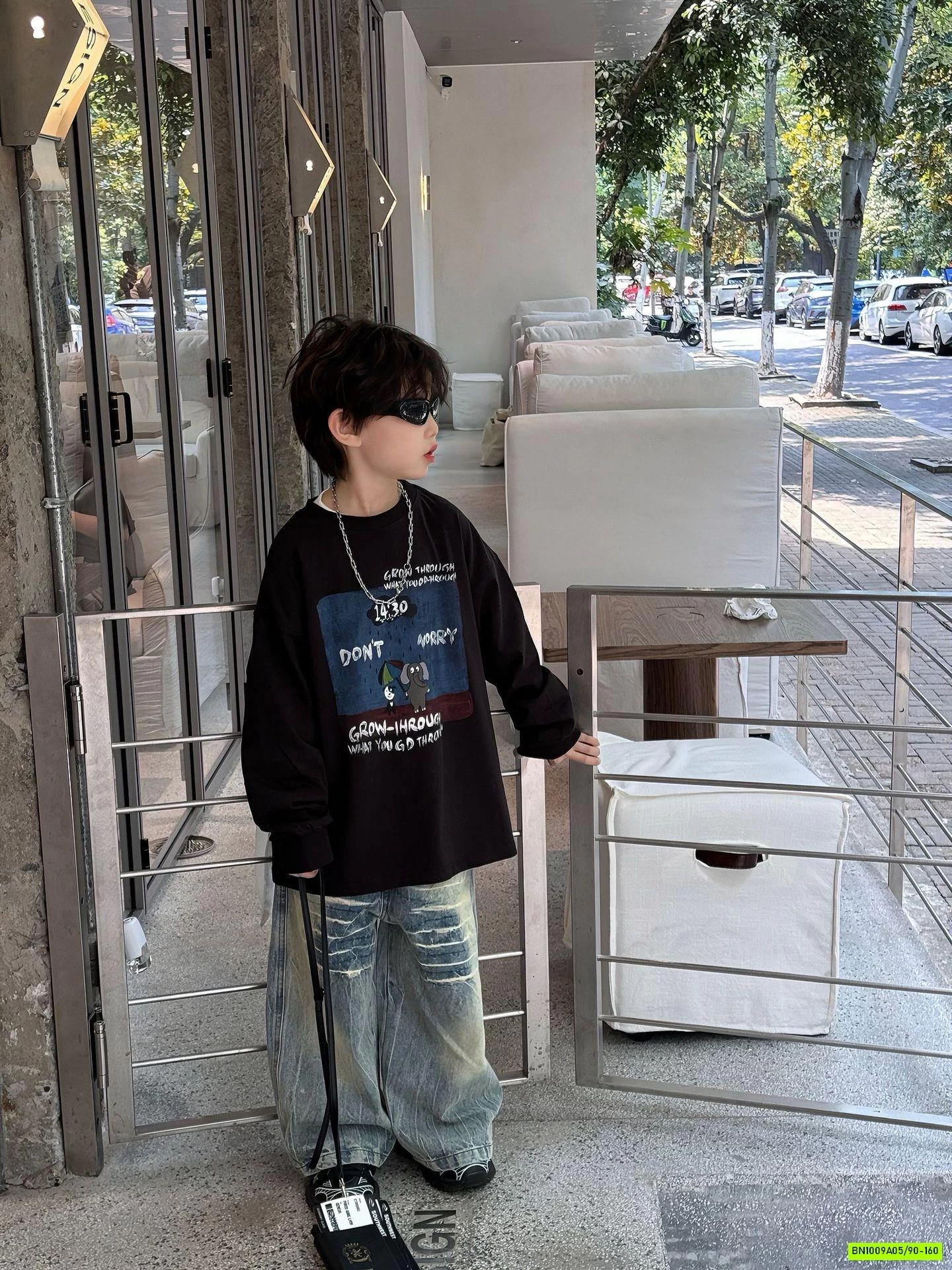 ÁO THUN IN HÌNH VÀ CHỮ NGHỘ NGHĨNH