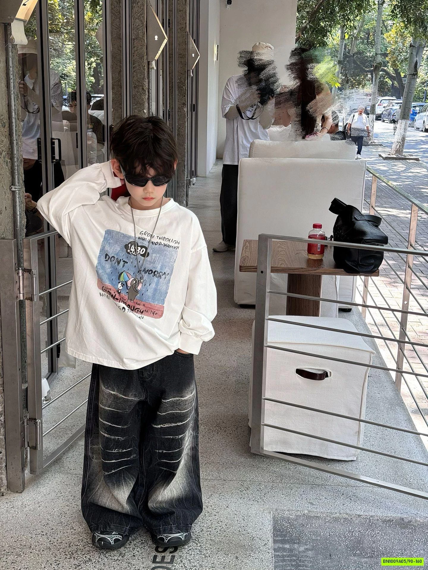 ÁO THUN IN HÌNH VÀ CHỮ NGHỘ NGHĨNH