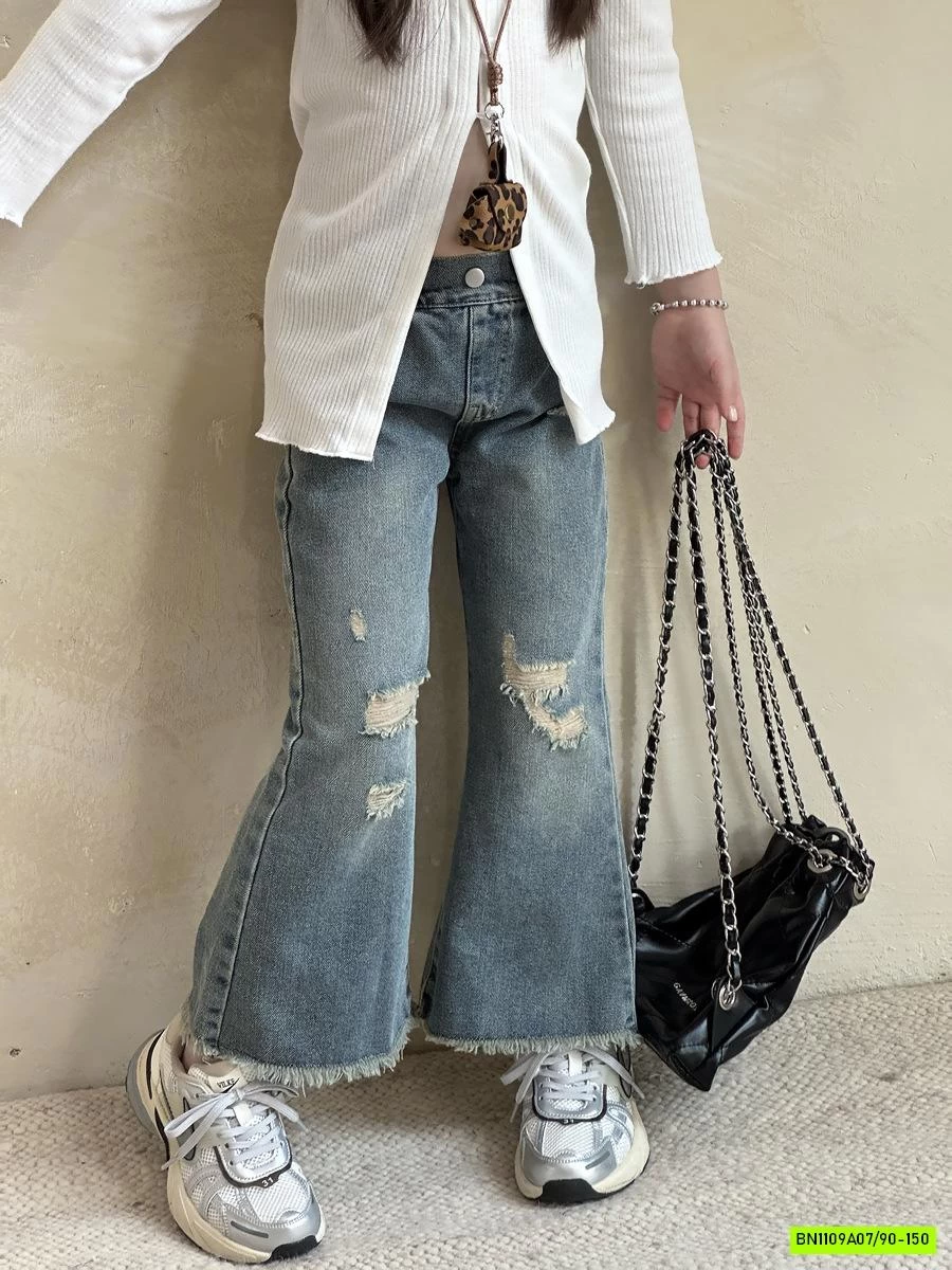 JEANS LOE RÁCH CÁ TÍNH