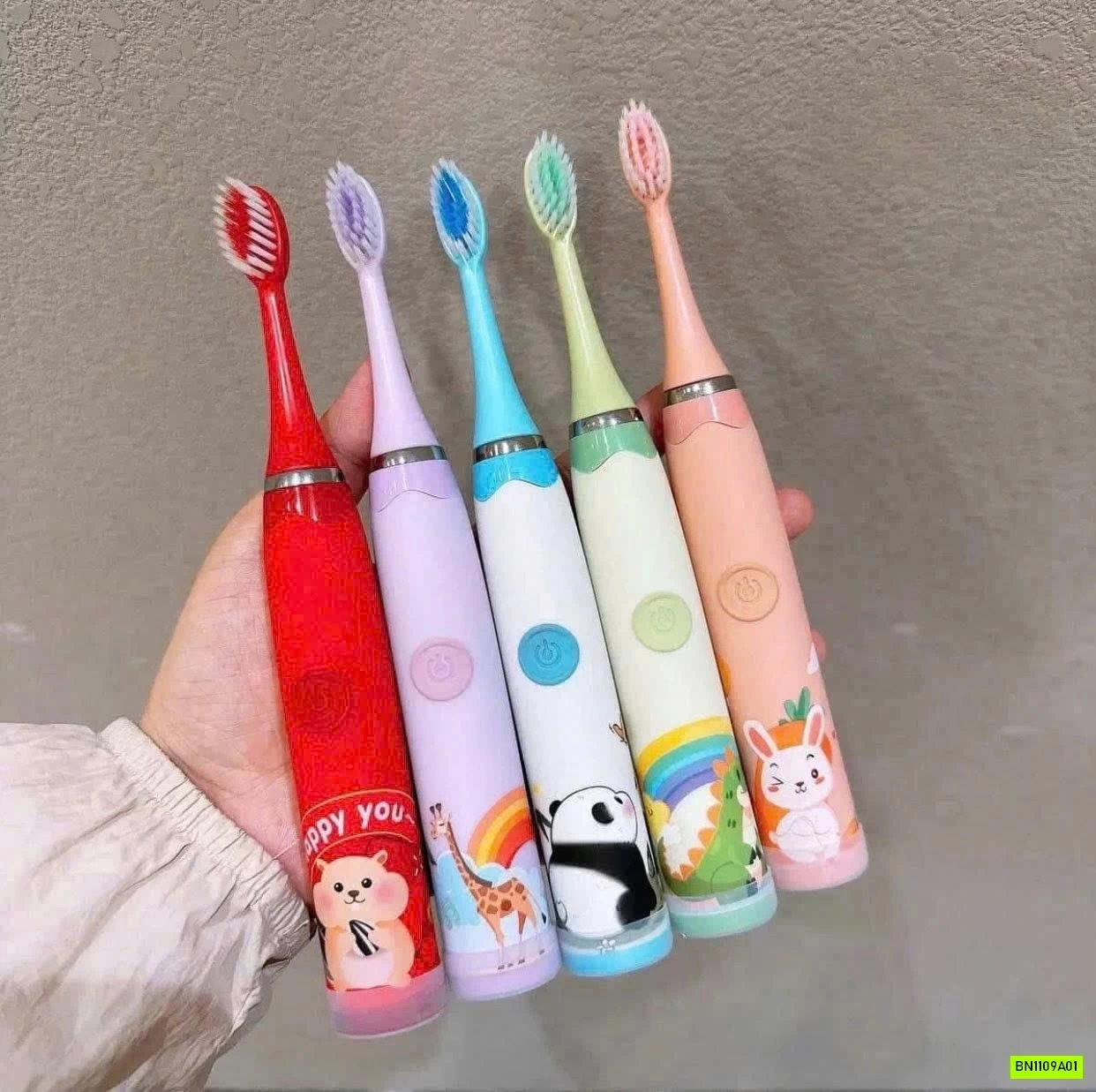 BÀN CHẢI ĐIỆN CHO BÉ SIÊU XỊN