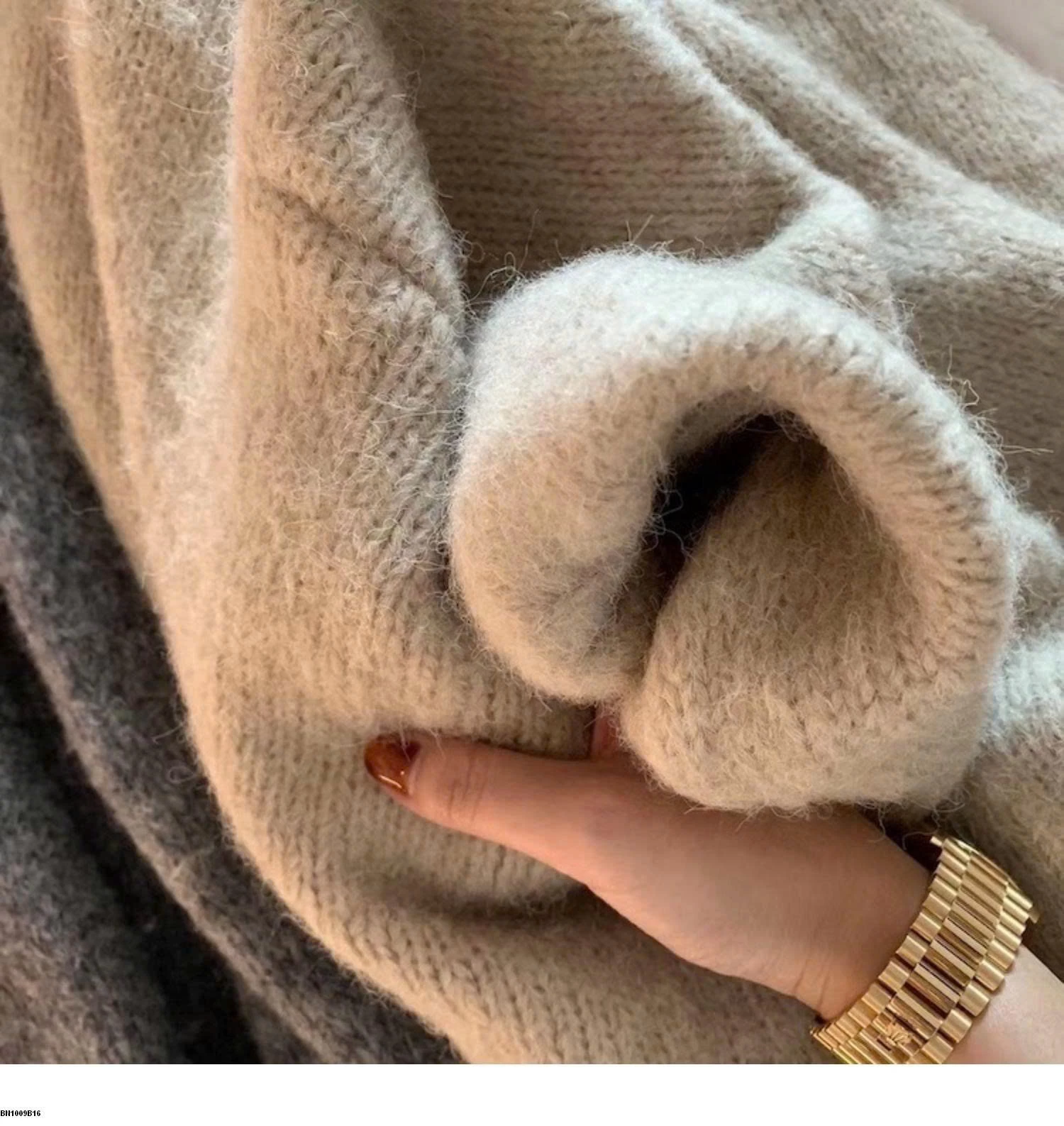 KHOÁC LEN LÔNG THỎ DÁNG ĐAI