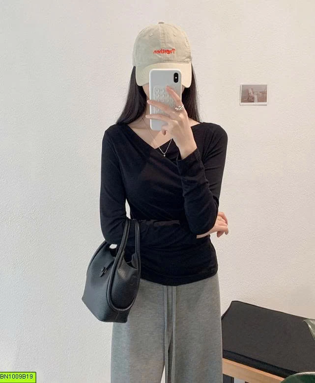 ÁO THUN NHĂN NỮ