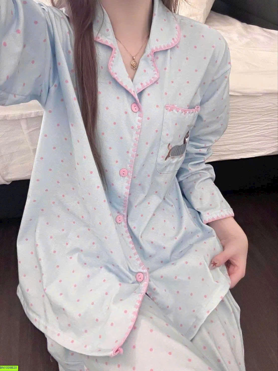 BỘ MẶC NHÀ NỮ THU ĐÔNG