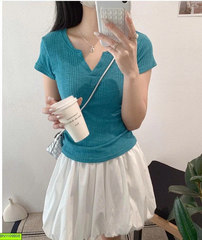 ÁO LEN NỮ NGẮN TAY CỔ V