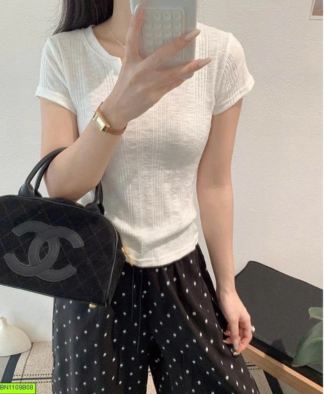 ÁO LEN NỮ NGẮN TAY CỔ V