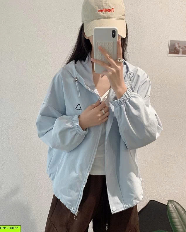 ÁO KHOÁC GIÓ TRƠN MÀU NỮ