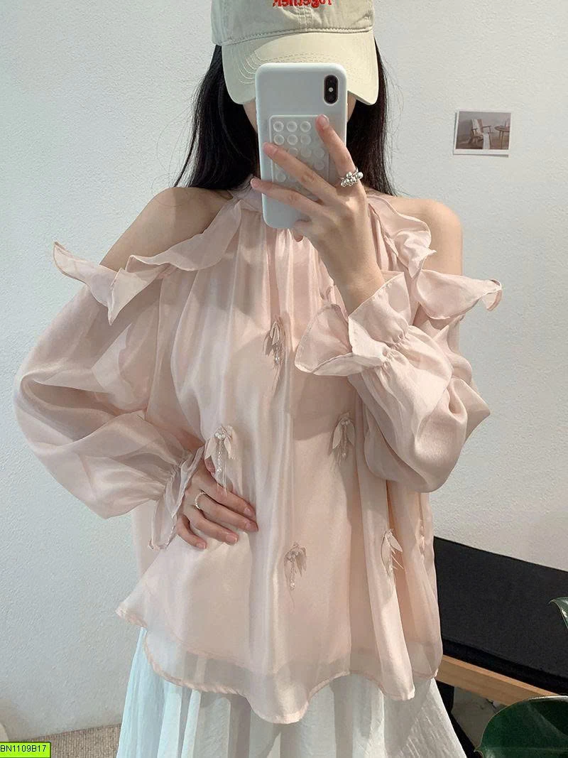 ÁO VOAN CỔ YẾM