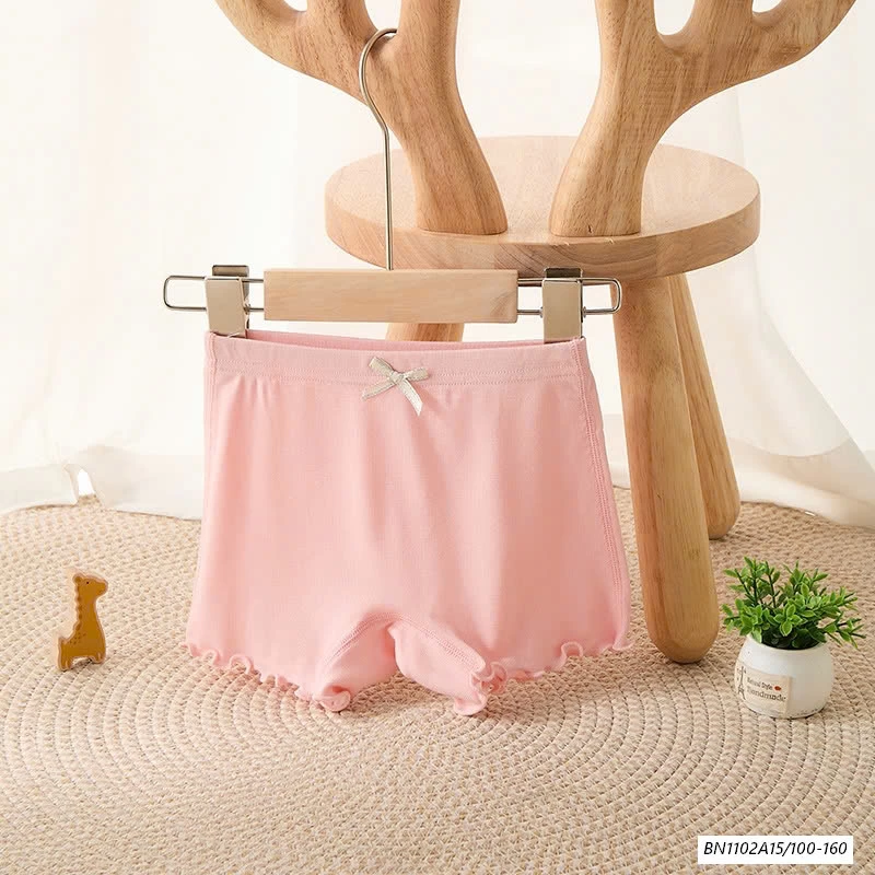 SÉT 2 QUẦN ĐÙI MẶC TRONG VÁY BG