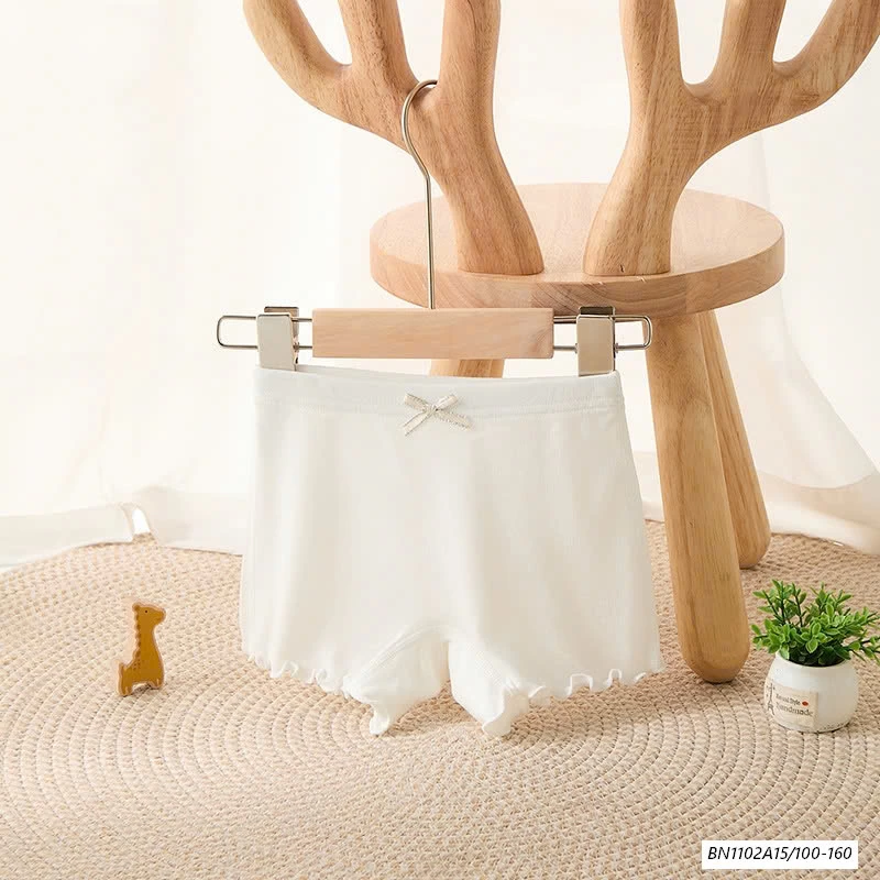 SÉT 2 QUẦN ĐÙI MẶC TRONG VÁY BG