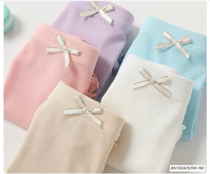 SÉT 2 QUẦN ĐÙI MẶC TRONG VÁY BG