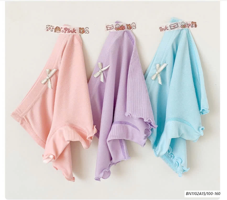 SÉT 2 QUẦN ĐÙI MẶC TRONG VÁY BG