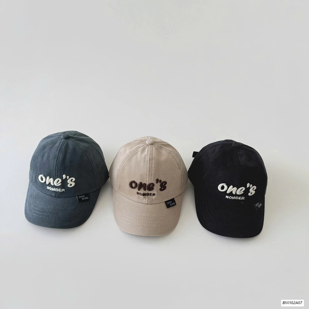 MŨ KẾT THÊU CHỮ ONES