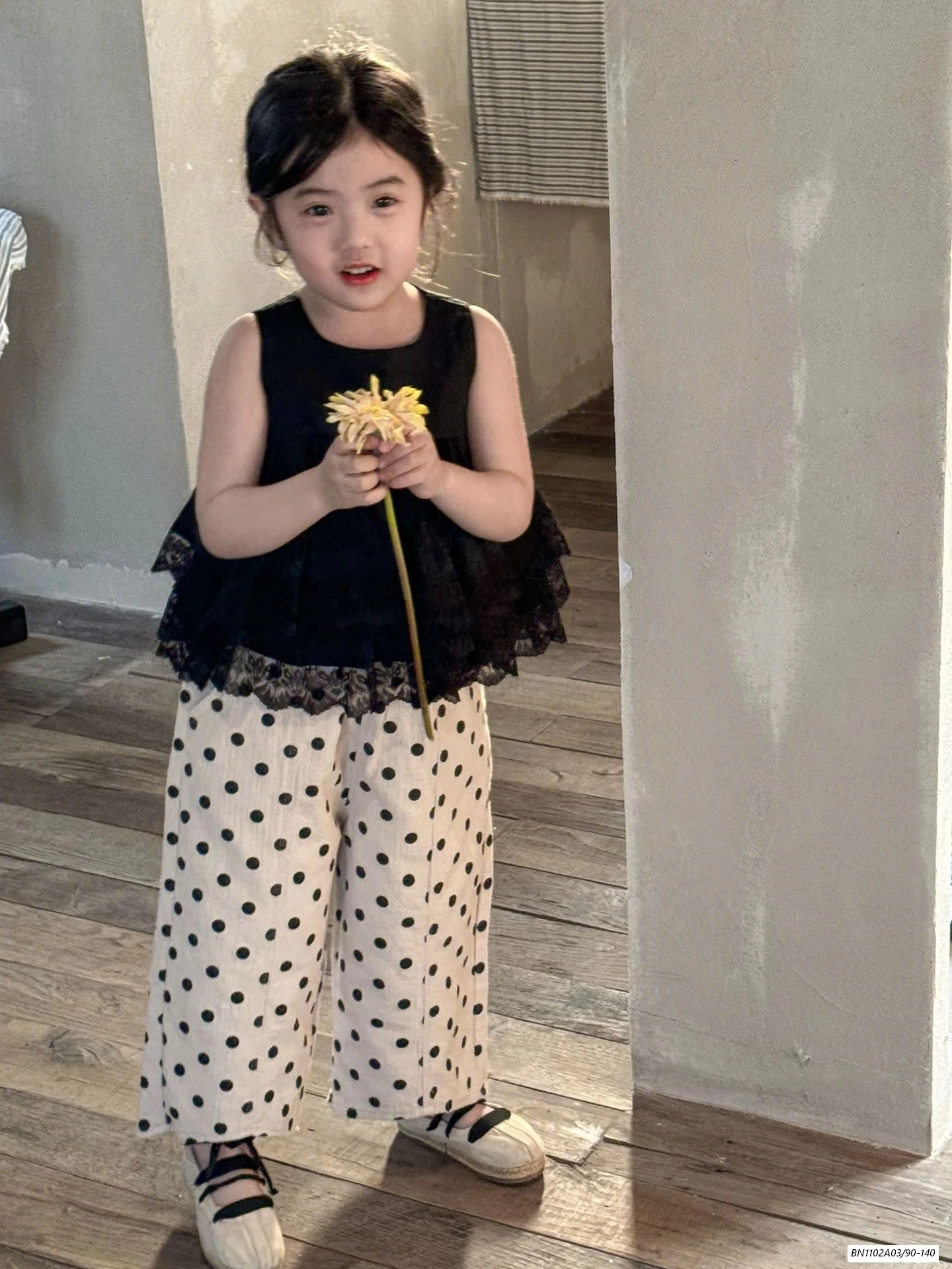 ÁO BBD MIX QUẦN SUÔNG CHẤM BI