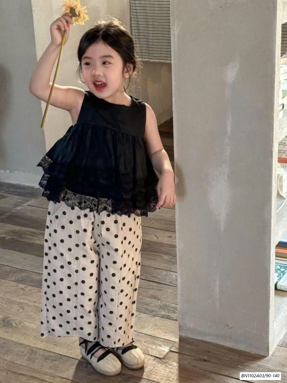 ÁO BBD MIX QUẦN SUÔNG CHẤM BI