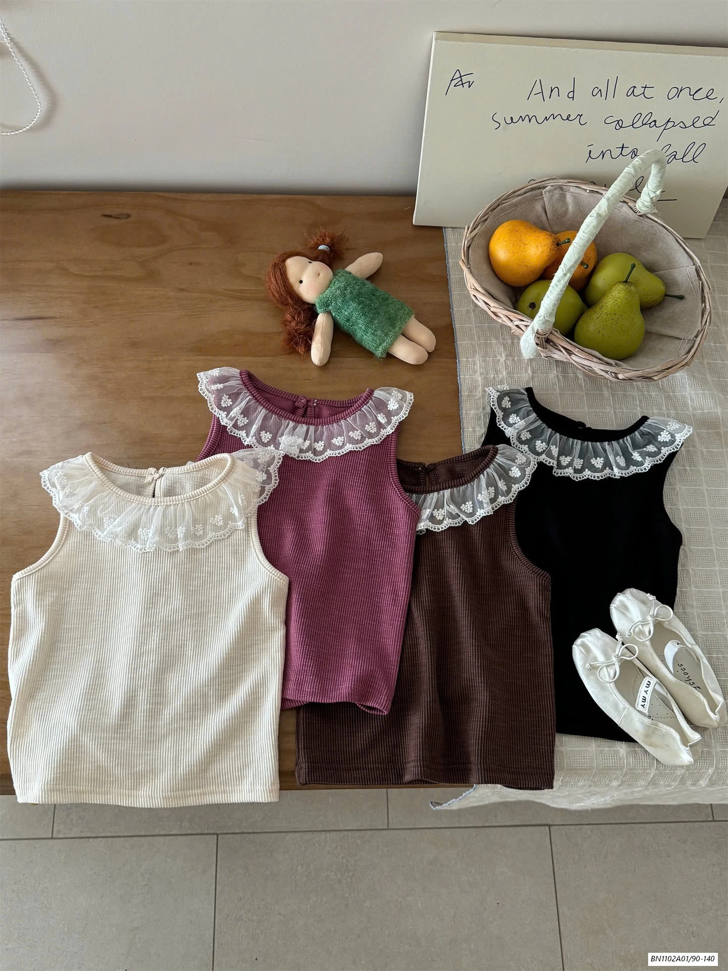 SÉT ÁO GÂN CỔ REN MIX JEANS SUÔNG