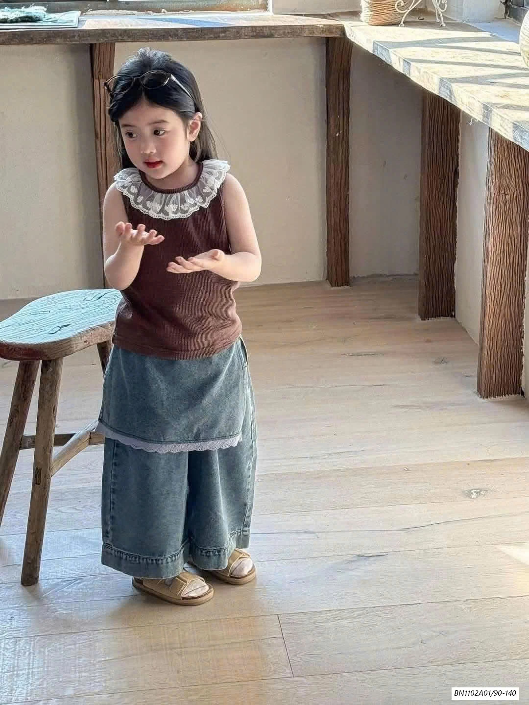 SÉT ÁO GÂN CỔ REN MIX JEANS SUÔNG