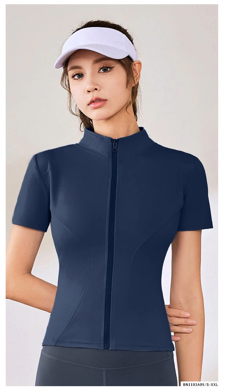 KHOÁC TẬP NGẮN TAY