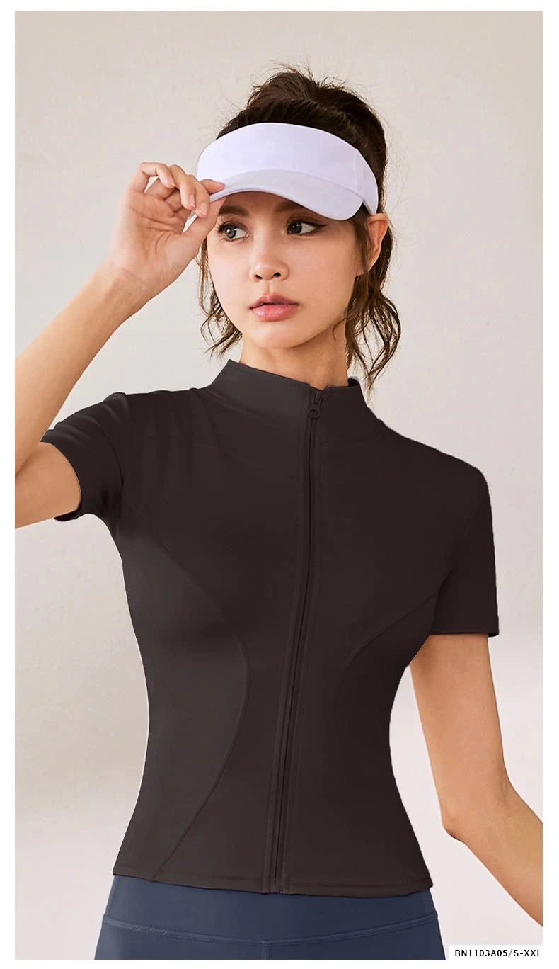 KHOÁC TẬP NGẮN TAY