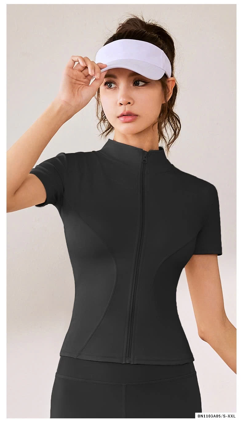 KHOÁC TẬP NGẮN TAY