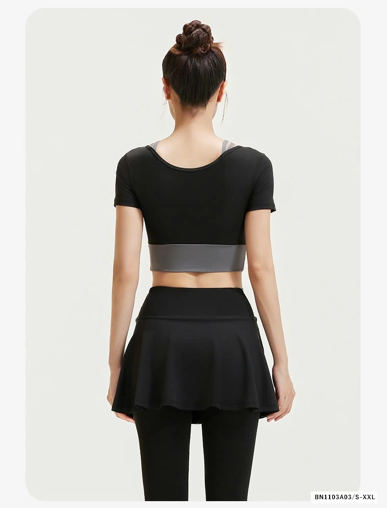 BỘ TẬP GYM/YOGA QUẦN VÁY