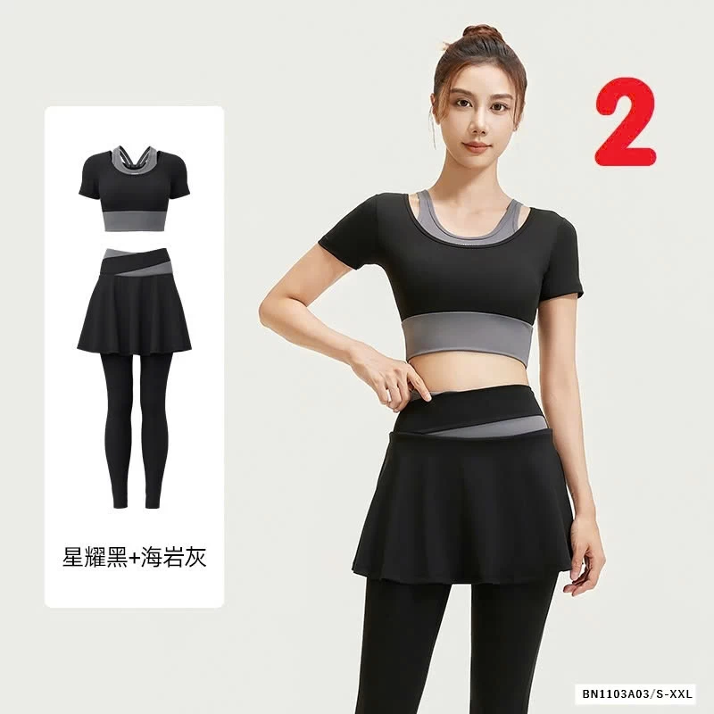 BỘ TẬP GYM/YOGA QUẦN VÁY