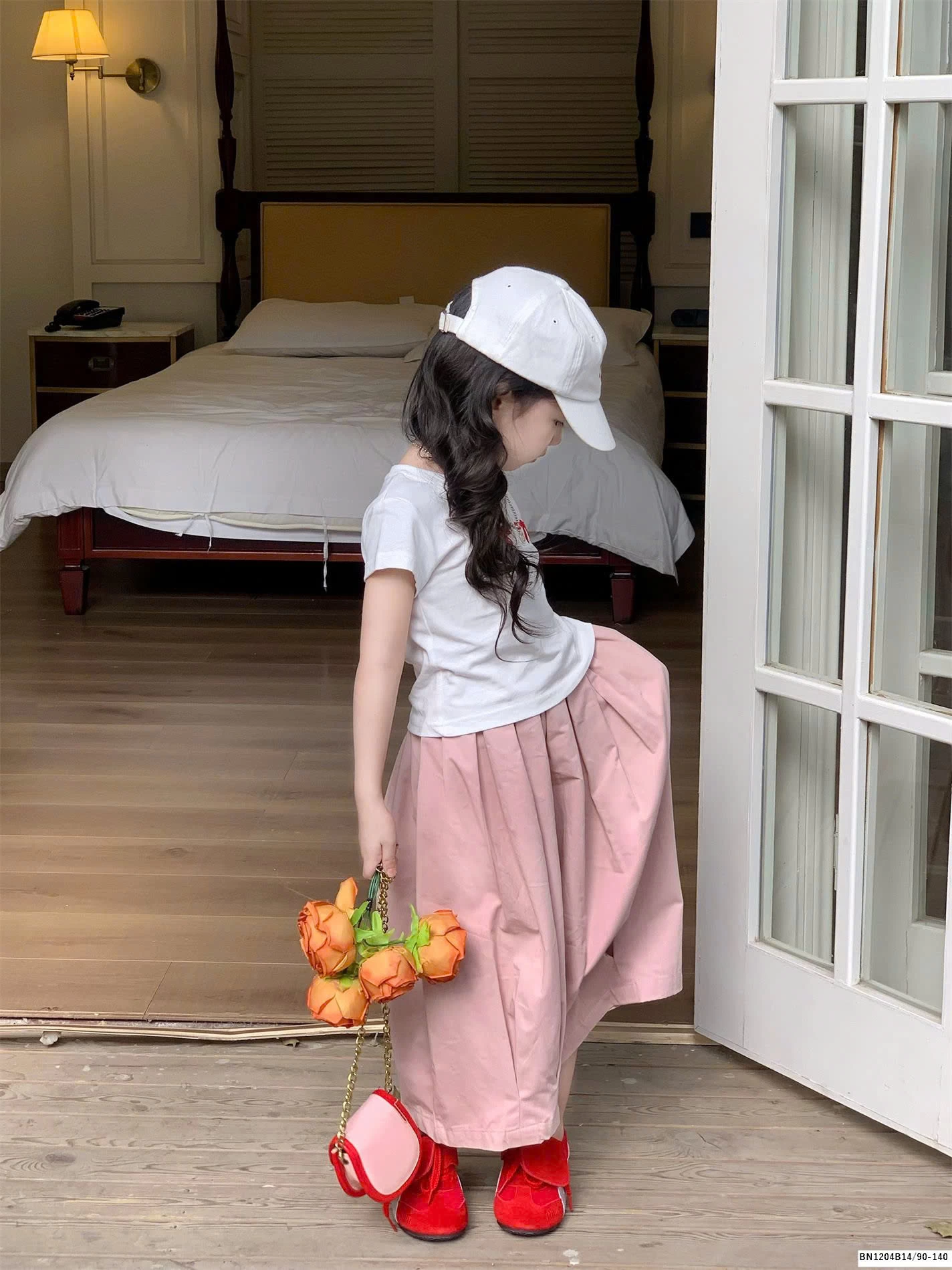 SET ÁO NƠ ĐỎ MIX QUẦN ỐNG RỘNG BG