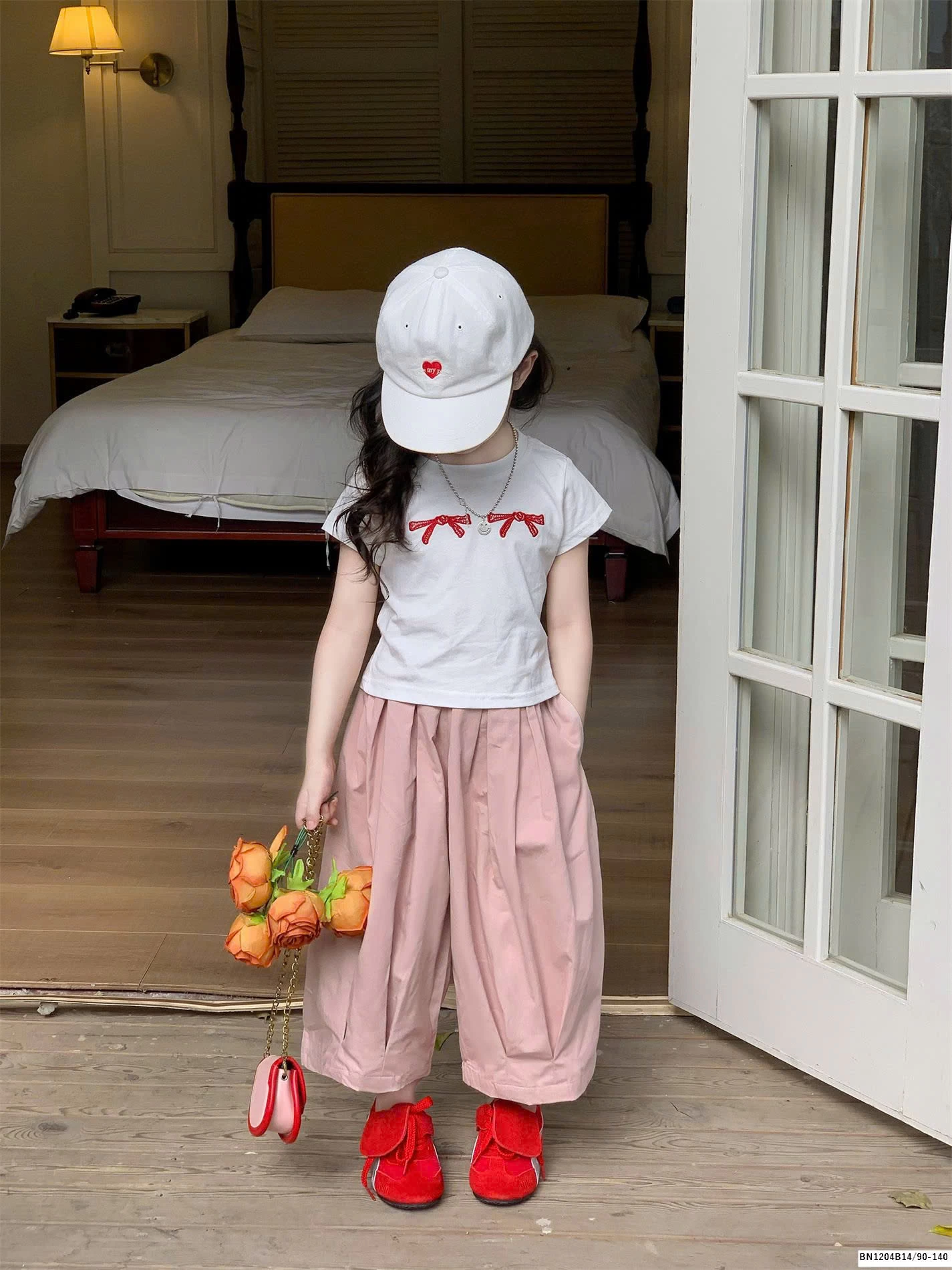 SET ÁO NƠ ĐỎ MIX QUẦN ỐNG RỘNG BG