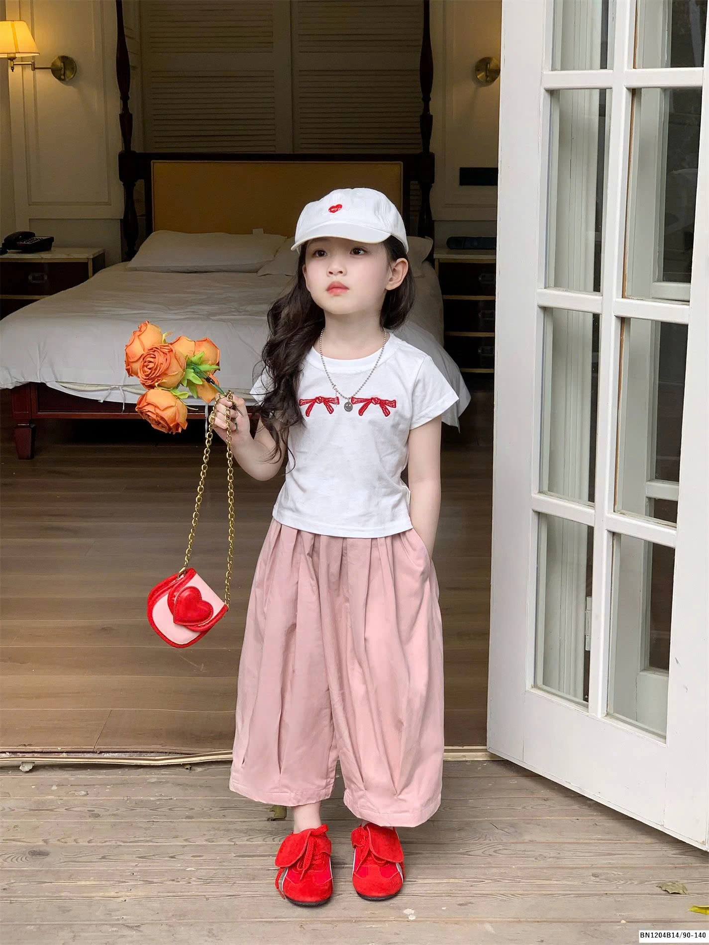 SET ÁO NƠ ĐỎ MIX QUẦN ỐNG RỘNG BG