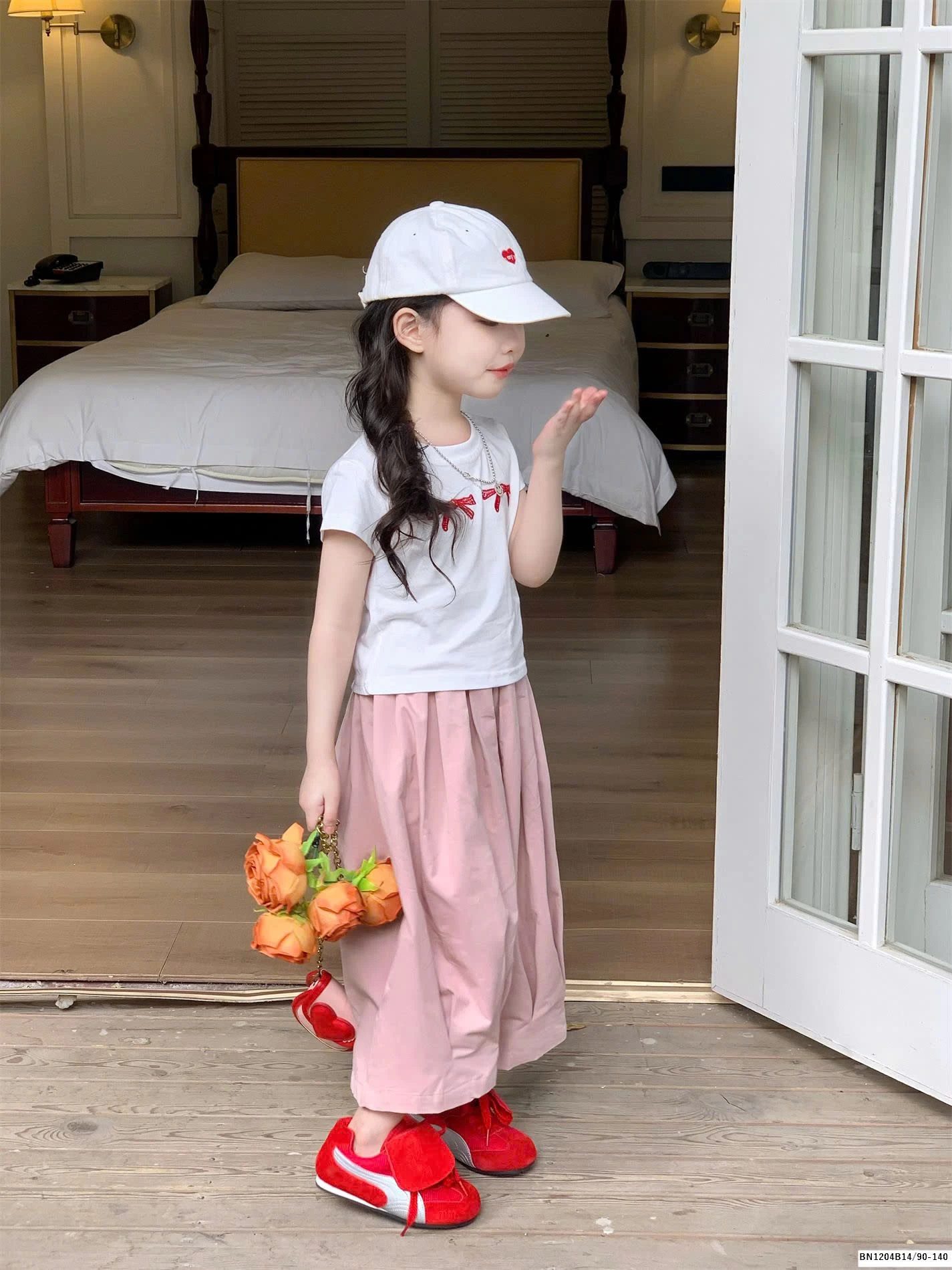 SET ÁO NƠ ĐỎ MIX QUẦN ỐNG RỘNG BG