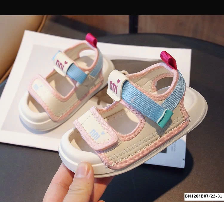 SANDAL HỌC SINH QUAI DÁN