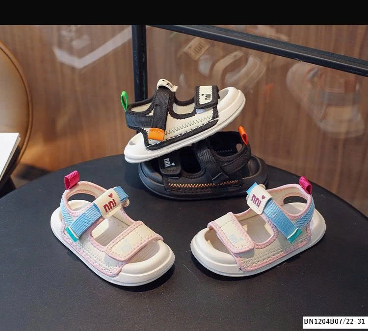 SANDAL HỌC SINH QUAI DÁN