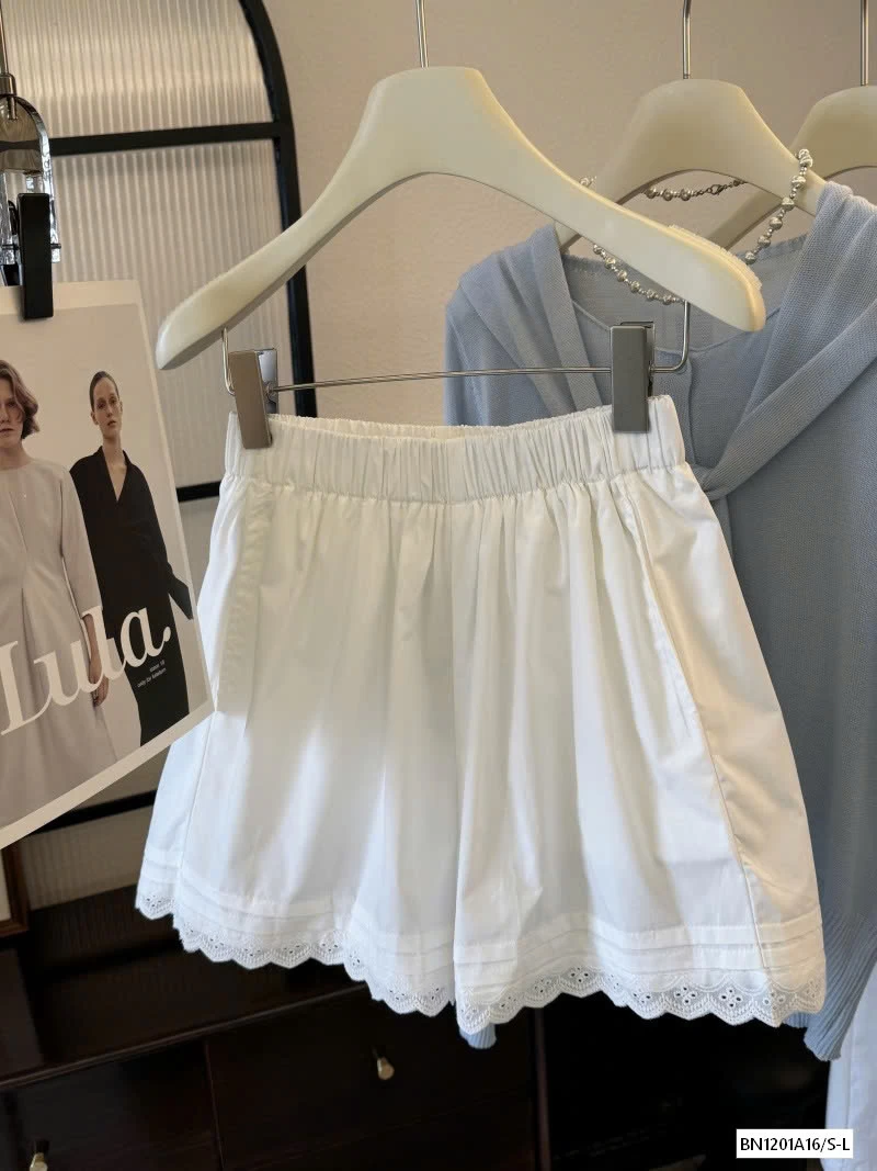 QUẦN SHORT VIỀN REN ANNA