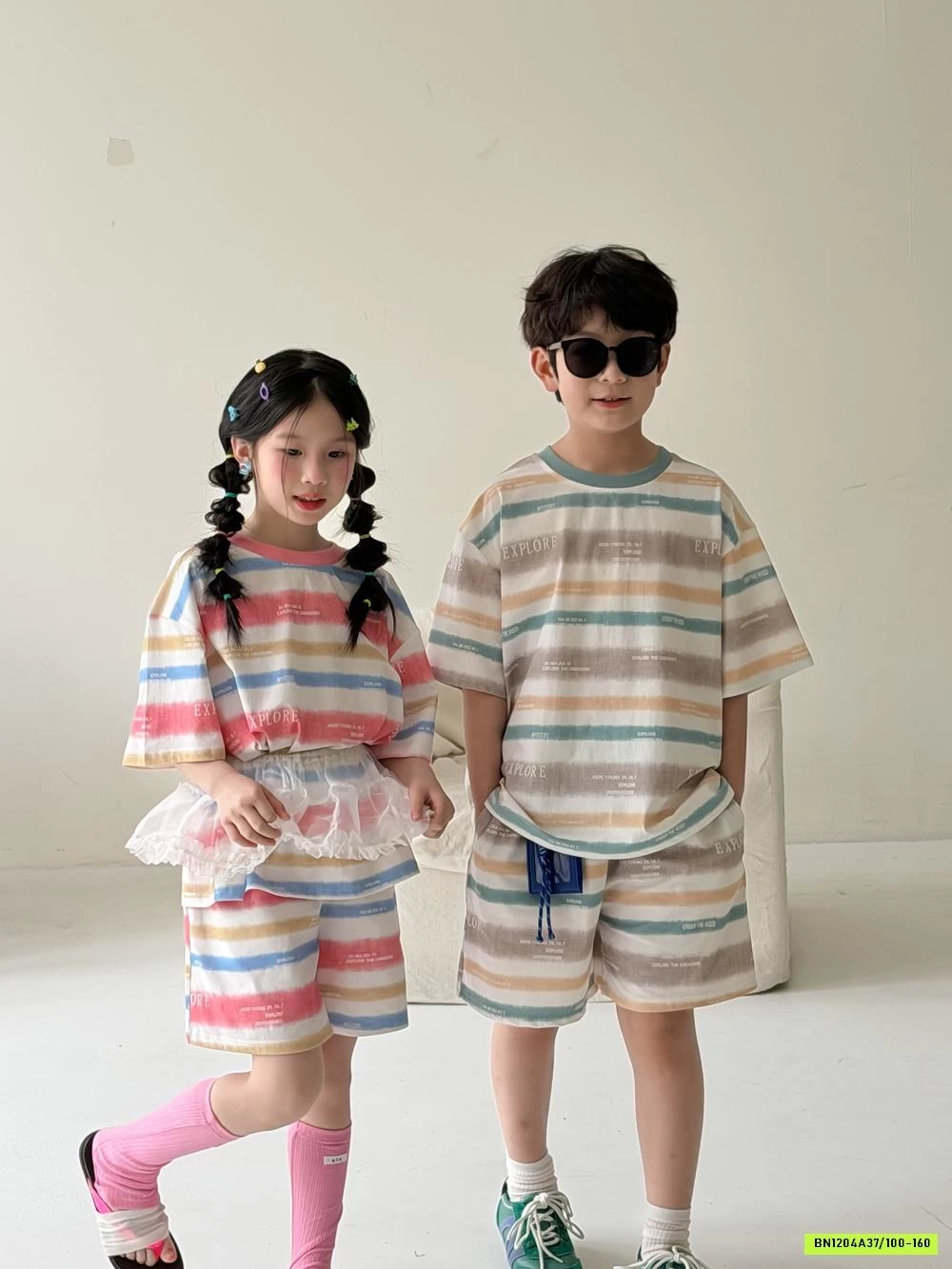 COUPLE KẺ PHỐI MÀU KUMAI