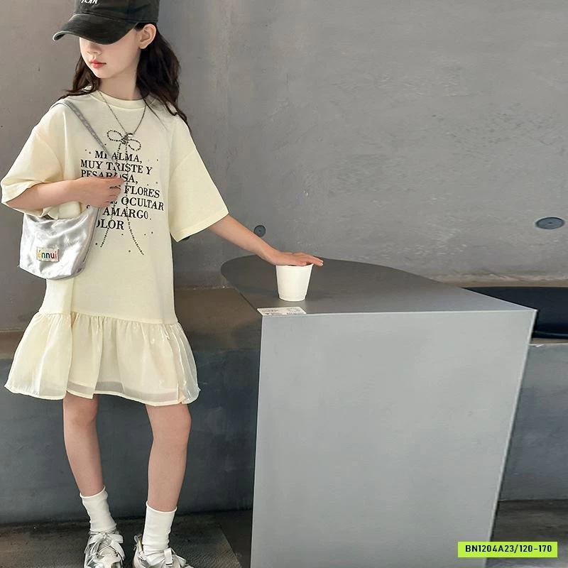 ĐẦM KEM ĐUÔI CÁ PHỐI VOAN