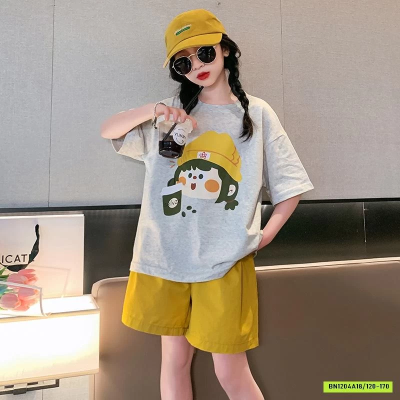 BỘ CÔ GÁI SHORT VÀNG