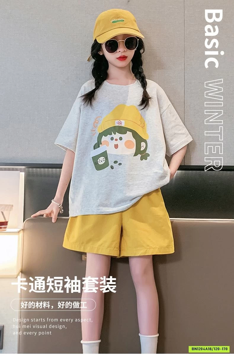 BỘ CÔ GÁI SHORT VÀNG