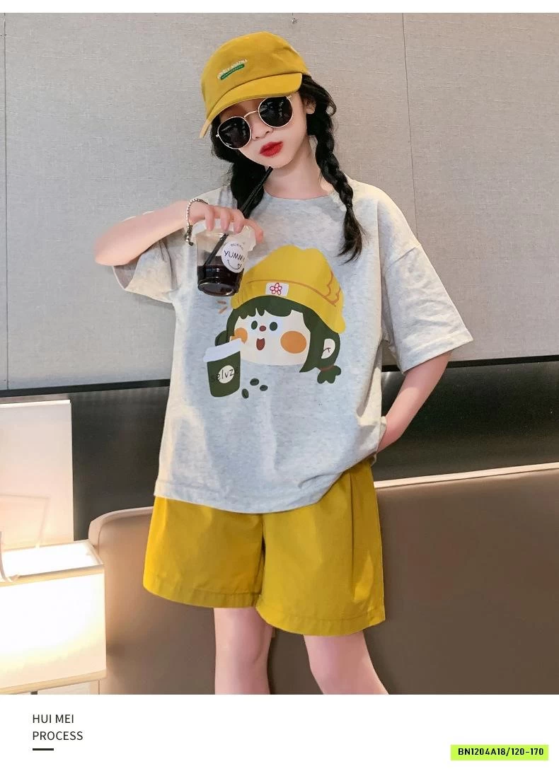 BỘ CÔ GÁI SHORT VÀNG