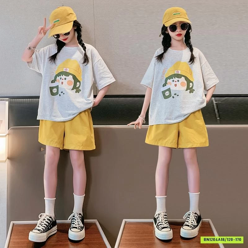 BỘ CÔ GÁI SHORT VÀNG