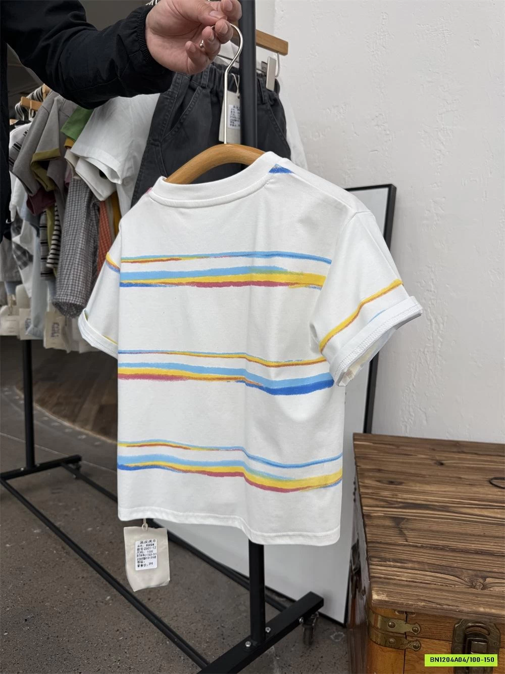 ÁO THUN KẺ SẮC MÀU