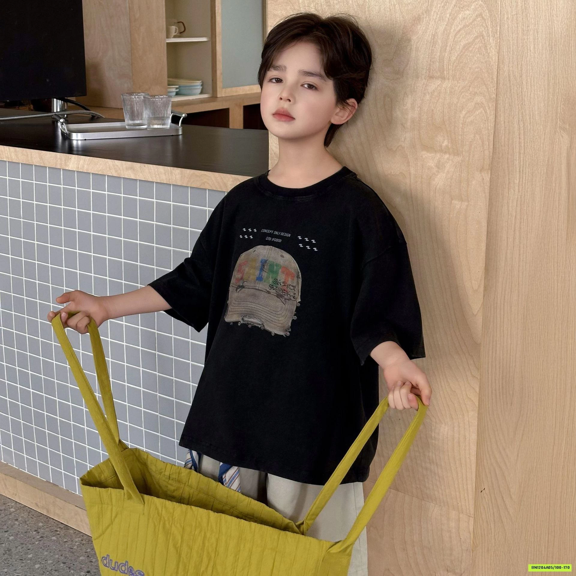 ÁO THUN IN MŨ KẾT ĐEN NGẦU