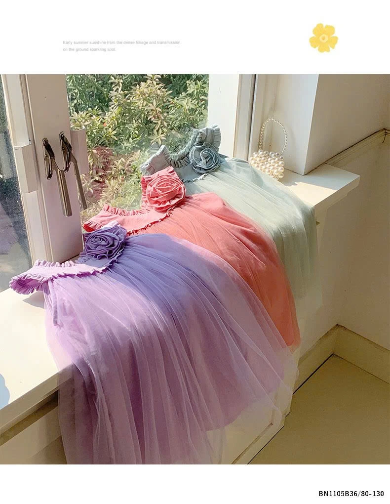 VÁY CÔNG CHÚA CỔ BÈO HOA NỔI BG