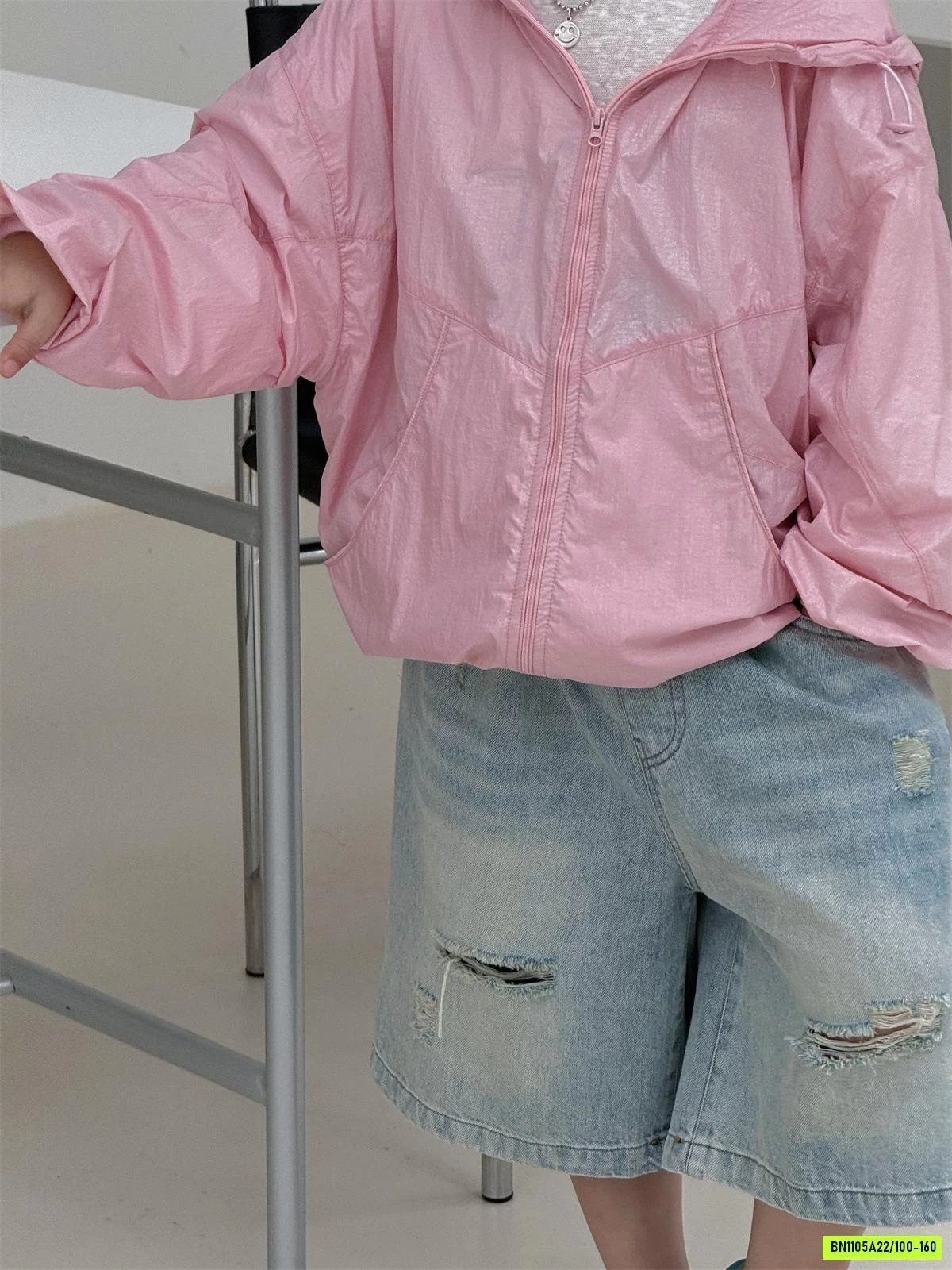 SHORT JEANS RÁCH GỐI CHEESE