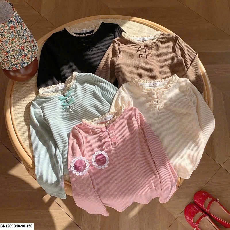 ÁO THUN GÂN VIỀN REN ĐÍNH NƠ