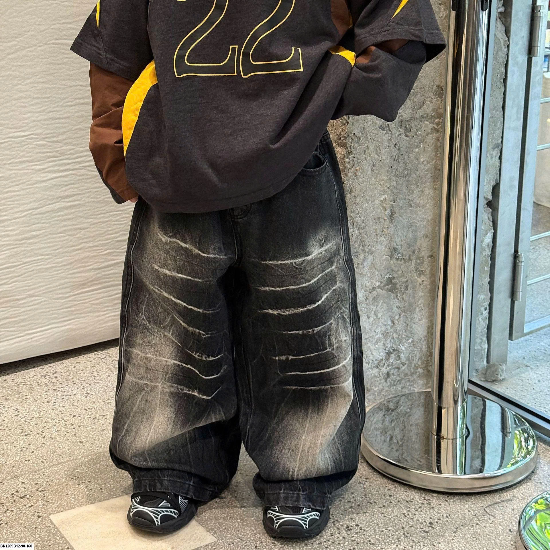 ÁO KHOÁC LEN XÁM MIX QUẦN JEAN