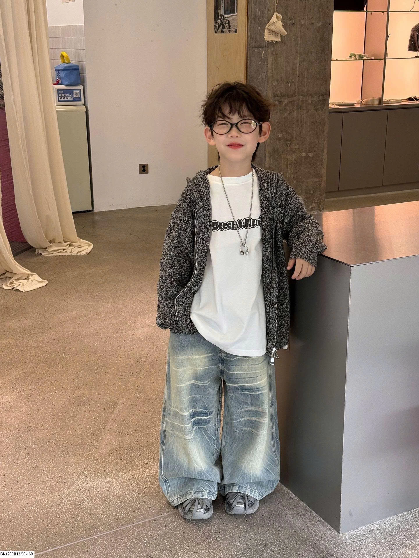 ÁO KHOÁC LEN XÁM MIX QUẦN JEAN